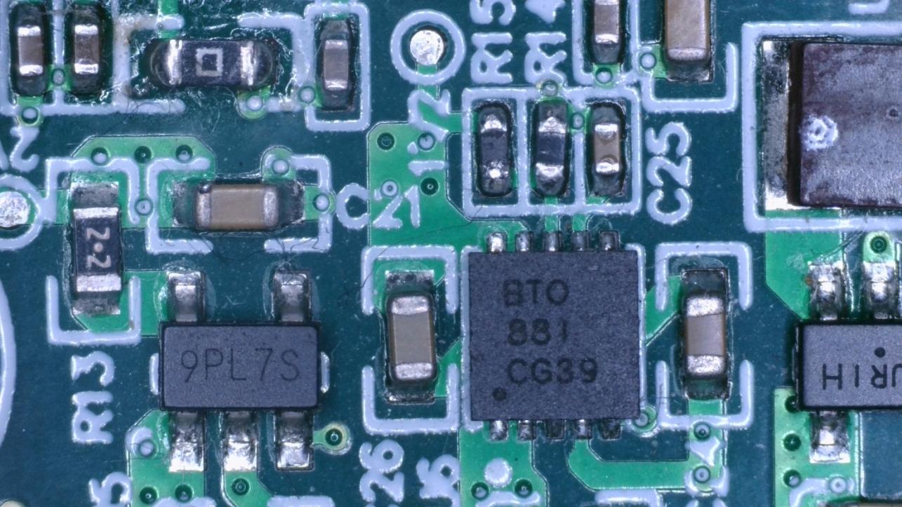 Circuit board captured with ZM0756U830A